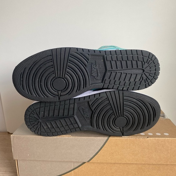 Nike Air Jordan 1 Mid Tropical Twist Igloo Black Kids Sneakers- 5.5 Y- 7 W